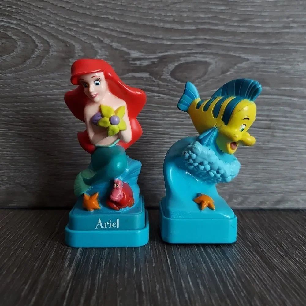 Vintage 1997  Disney RoseArt Little Mermaid Flounder Figurine Stamper